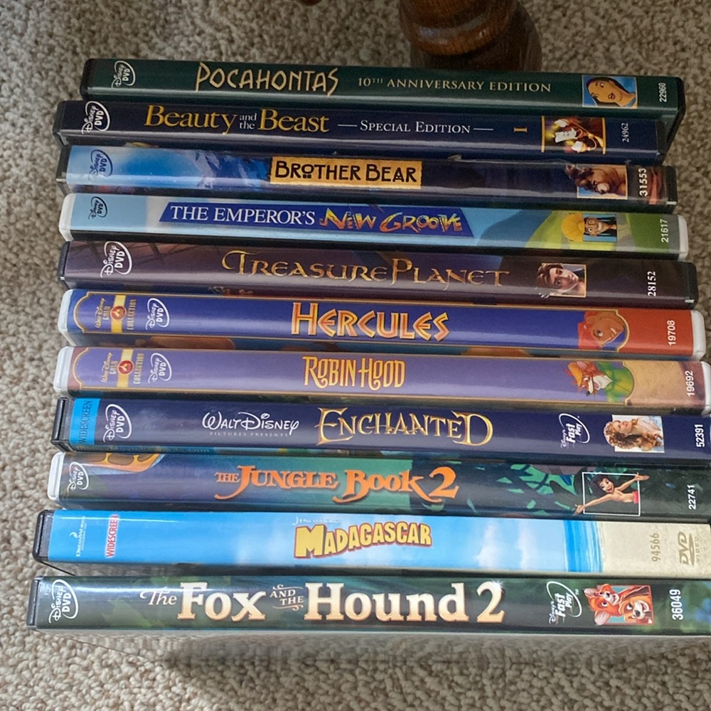 Disney DVD Collection - Picture 2 of 2